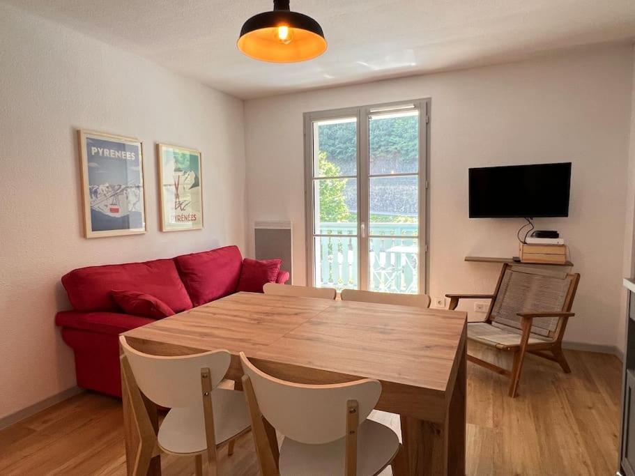 T3 Centre Ville Avec Parking, Balcon Et Wifi. 5P. Cauterets Exterior foto